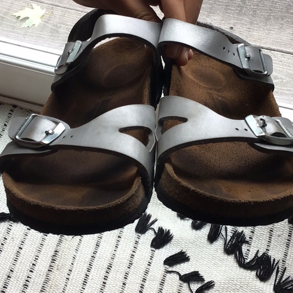 Girls Birkenstock Sandals - Picture 4 of 4